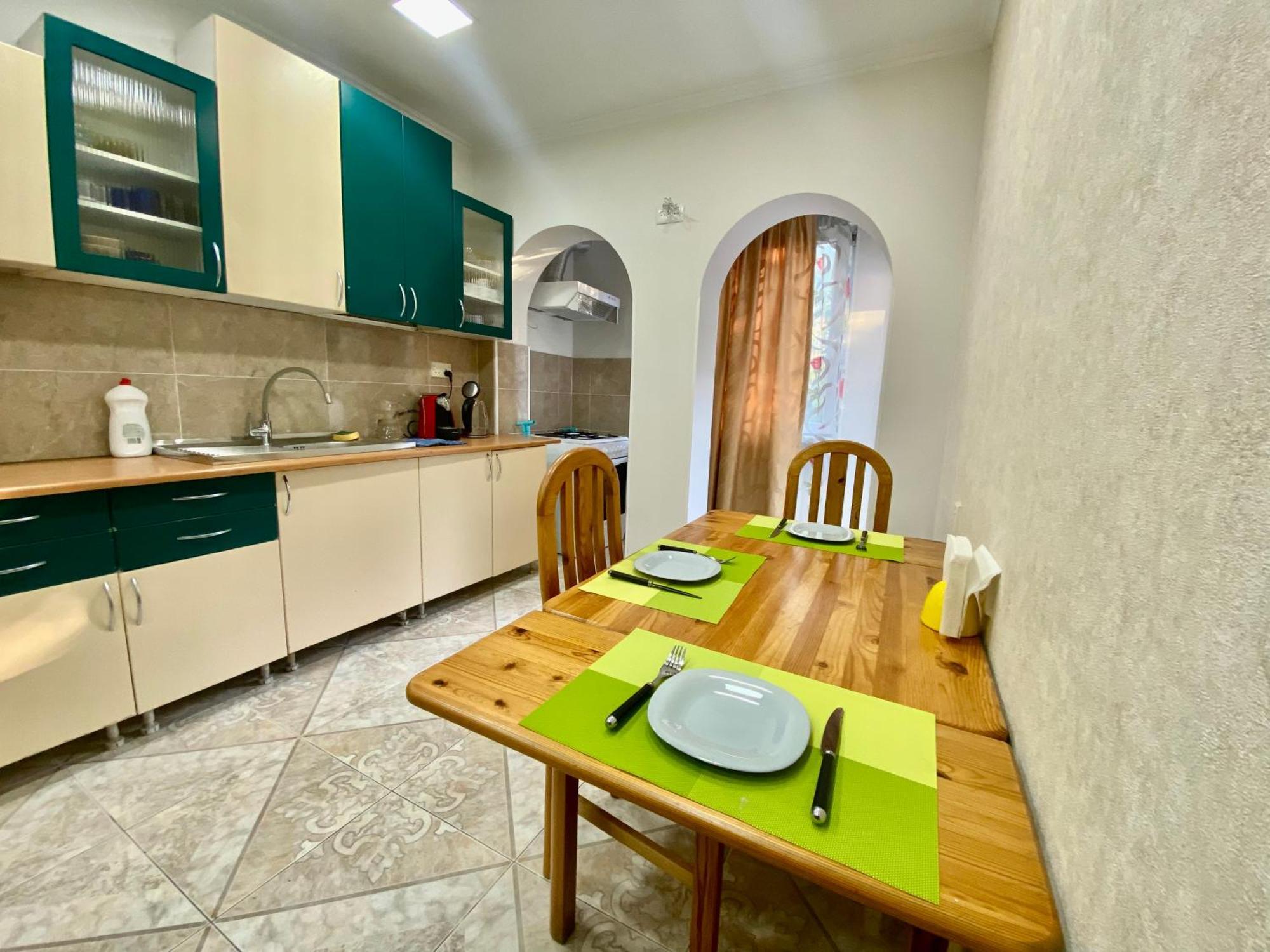 Spacious Dinamo Apartment Tiflis Exterior foto